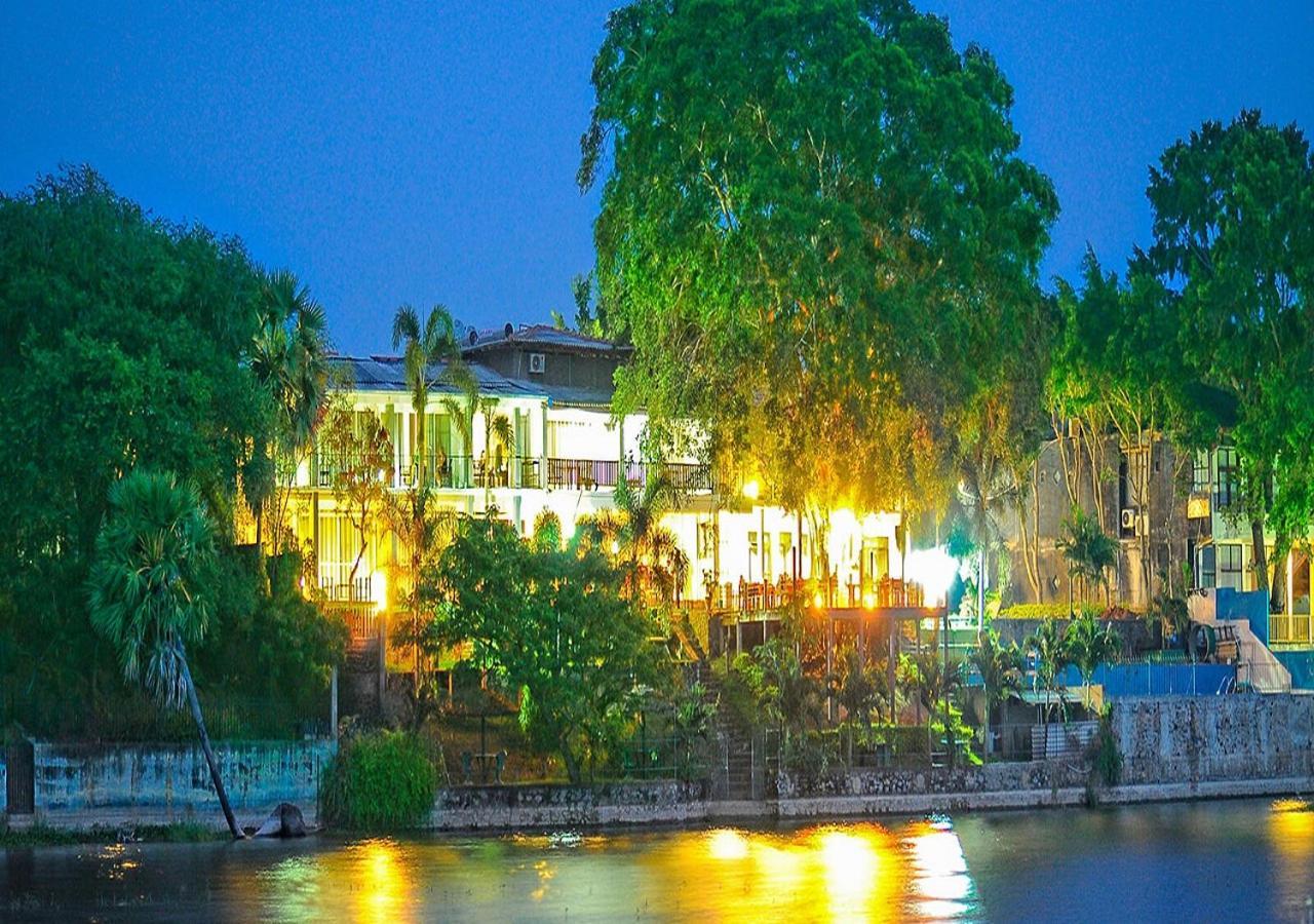 Lake Wind Hotel Tissamaharama Exterior foto